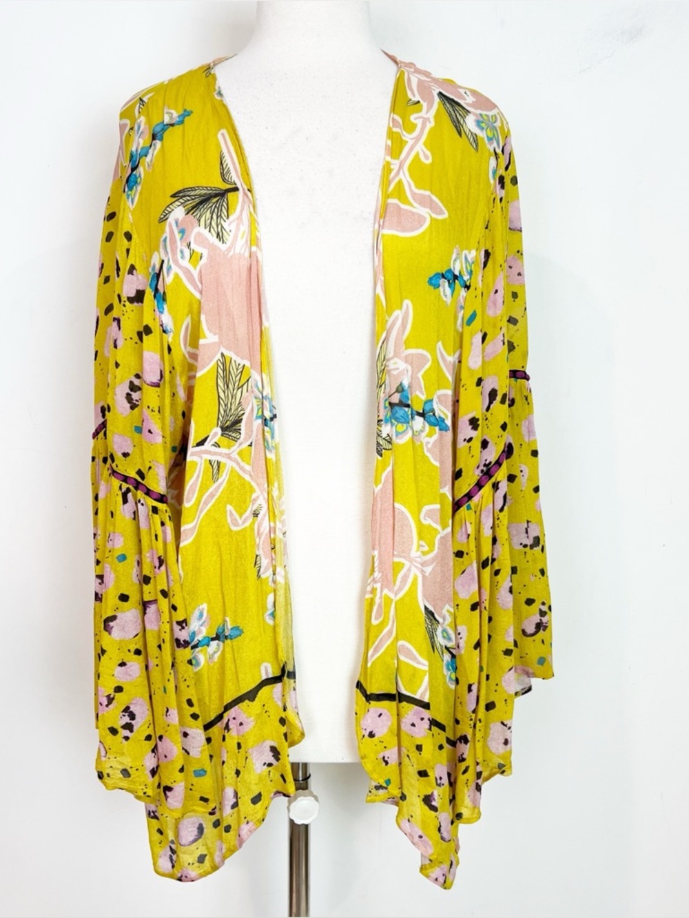 BLANK LONDON YELLOW PURPLE FLORAL KIMONO WOMENS ONE SIZE
